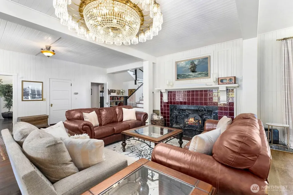 2415 Willows Road Seaview WA 98644