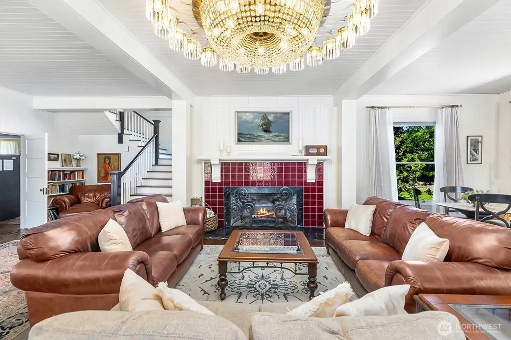 2415 Willows Road Seaview WA 98644