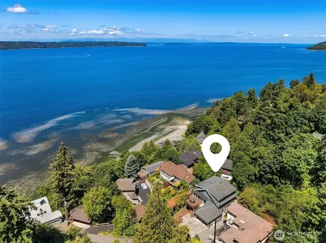 2714 SW 152nd Place Burien WA 98166