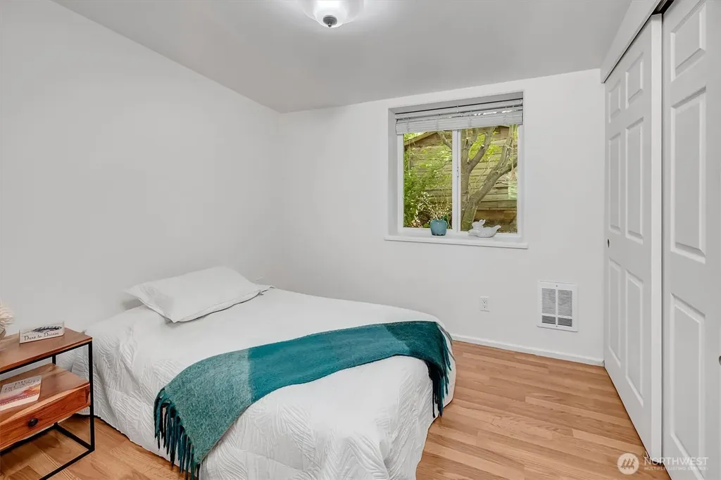 11321 E Lake Joy Drive NE Carnation WA 98014
