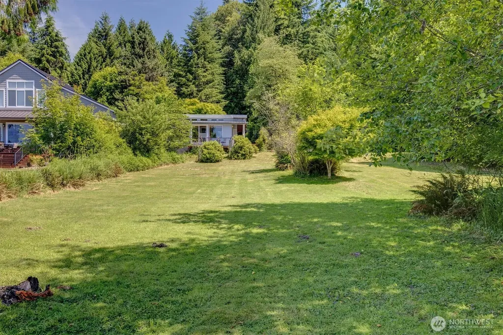 11321 E Lake Joy Drive NE Carnation WA 98014