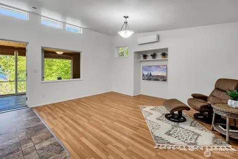 11321 E Lake Joy Drive NE Carnation WA 98014