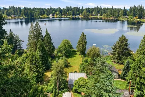 11321 E Lake Joy Drive NE Carnation WA 98014