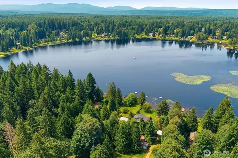 11321 E Lake Joy Drive NE Carnation WA 98014