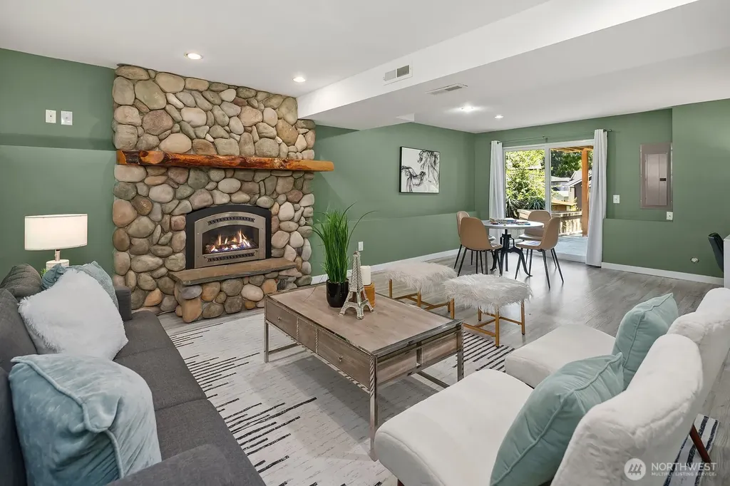 13426 121st Avenue NE Kirkland WA 98034