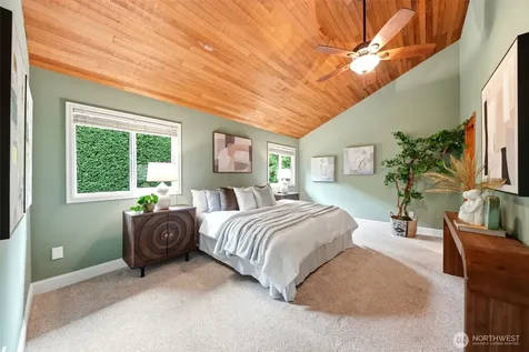301 128th Avenue NE Bellevue WA 98005