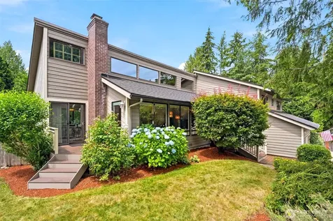 301 128th Avenue NE Bellevue WA 98005