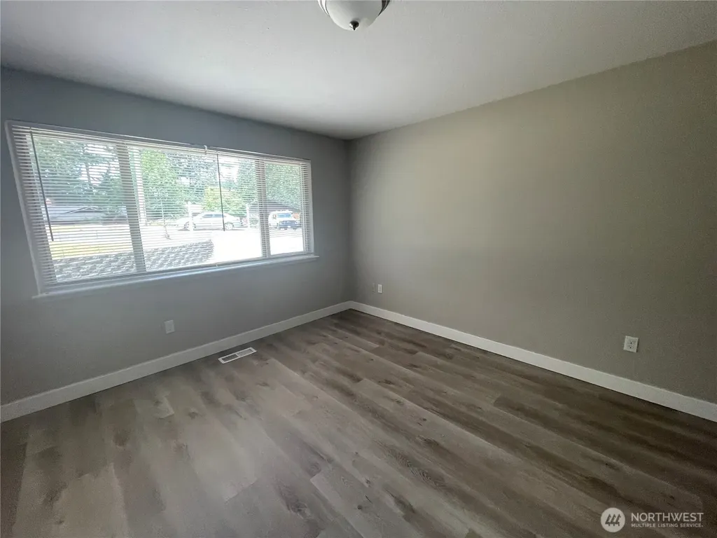 7507 66th Avenue W Lakewood WA 98499