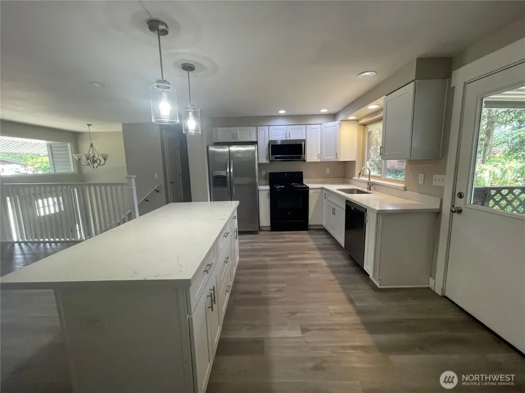 7507 66th Avenue W Lakewood WA 98499