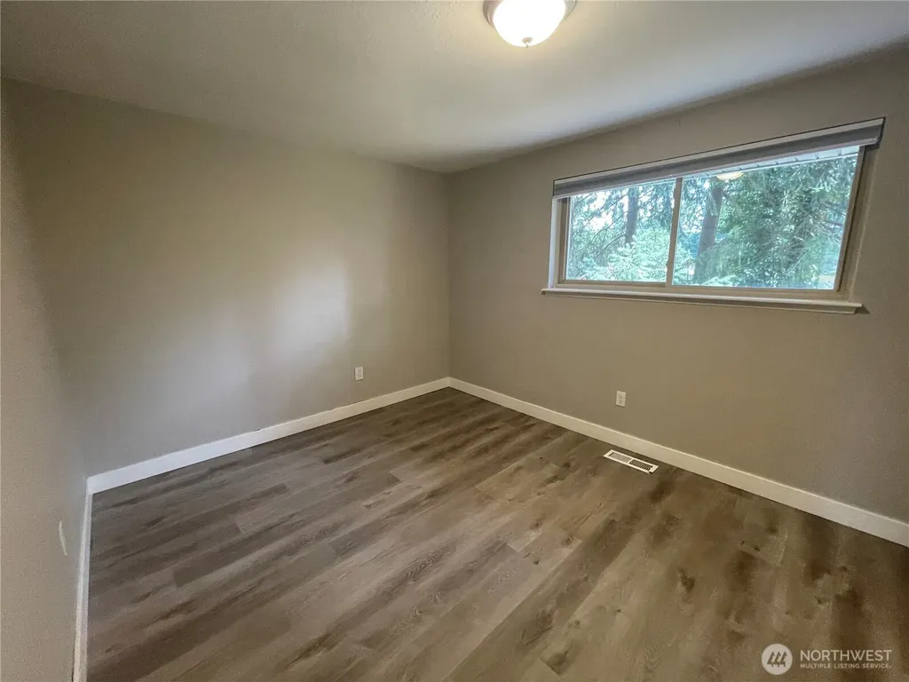 7507 66th Avenue W Lakewood WA 98499