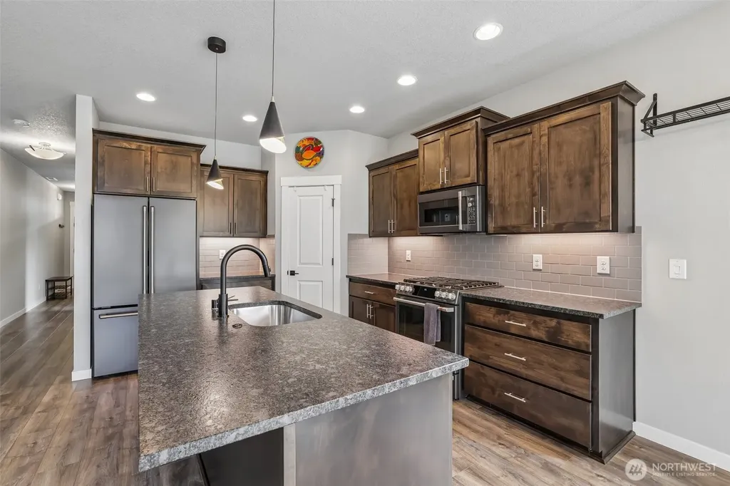 11214 NE 136th Avenue Vancouver WA 98682