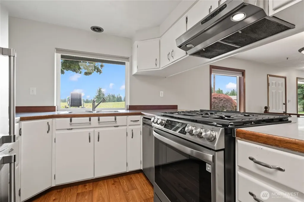 1724 Haveman Road Lynden WA 98264