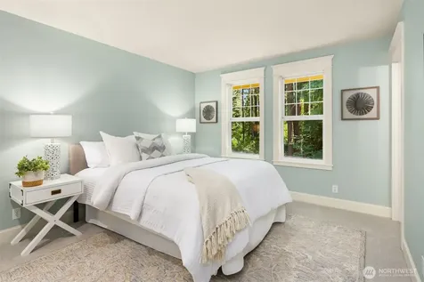 8363 NE Sumanee Place Bainbridge Island WA 98110