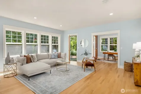 8363 NE Sumanee Place Bainbridge Island WA 98110