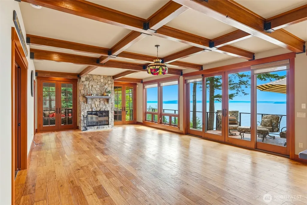 4898 S Camano Drive Camano Island WA 98282