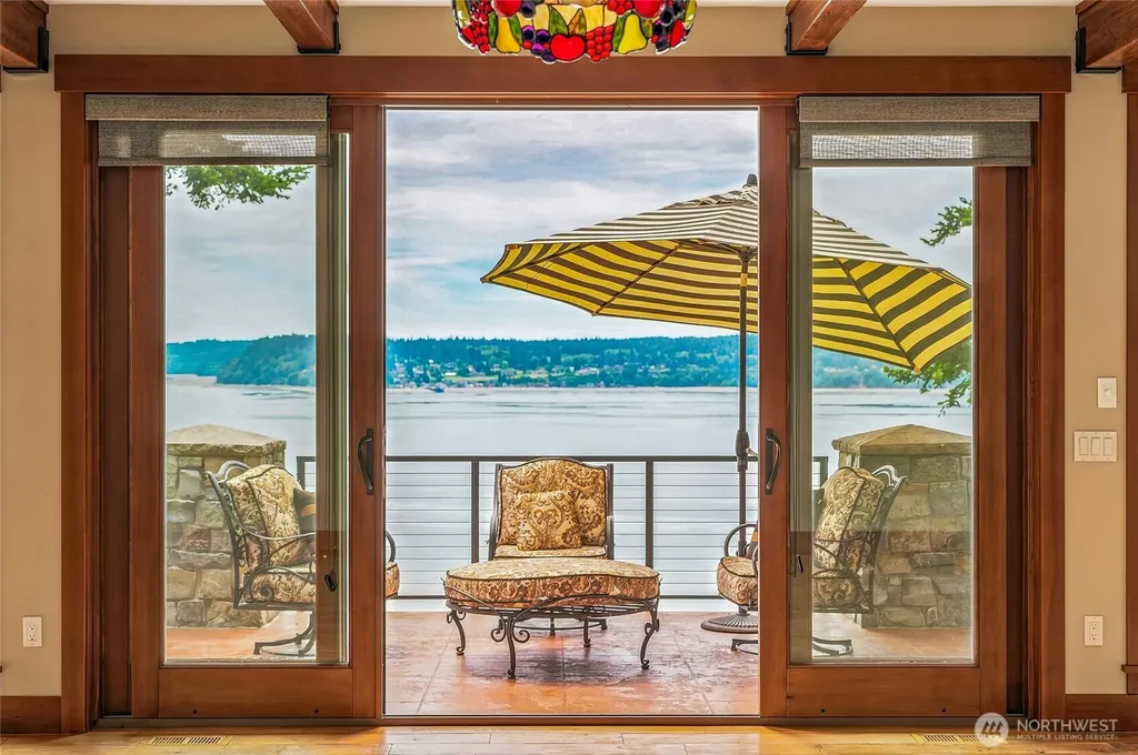 4898 S Camano Drive Camano Island WA 98282