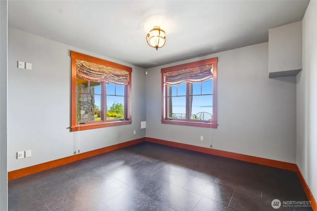 4898 S Camano Drive Camano Island WA 98282