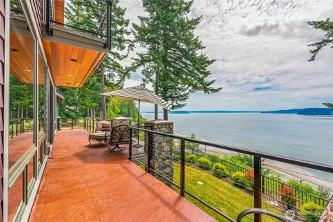 4898 S Camano Drive Camano Island WA 98282