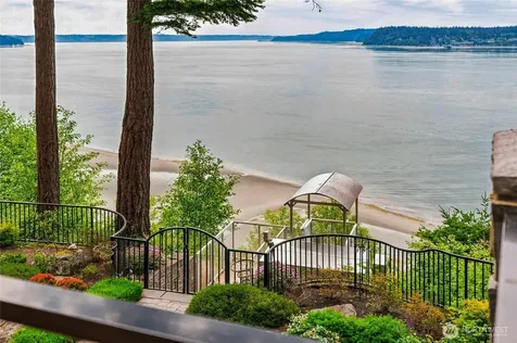 4898 S Camano Drive Camano Island WA 98282