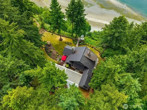 4898 S Camano Drive Camano Island WA 98282