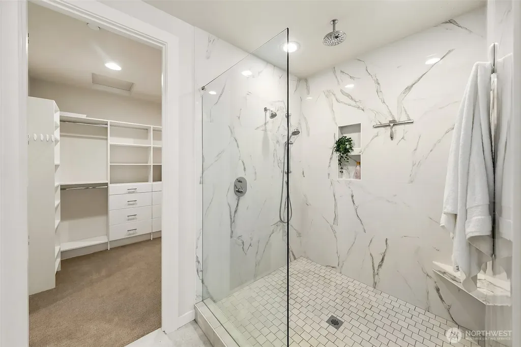 14917 196th Avenue SE Renton WA 98059