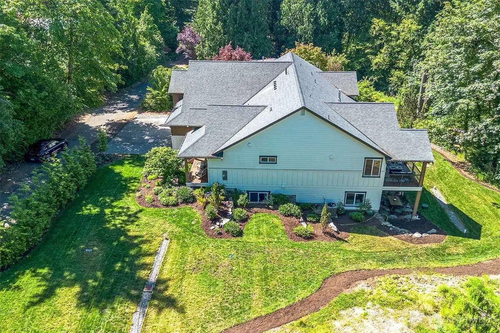 14917 196th Avenue SE Renton WA 98059