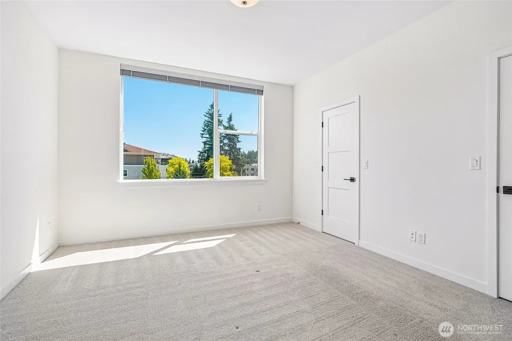 22906 56th Avenue W Mountlake Terrace WA 98043