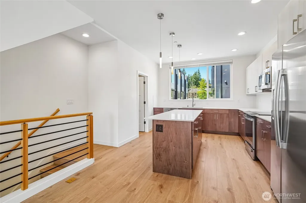 22906 56th Avenue W Mountlake Terrace WA 98043