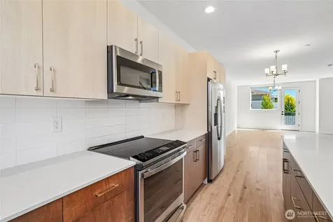 22906 56th Avenue W Mountlake Terrace WA 98043