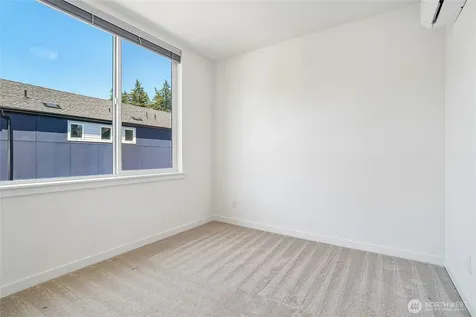 22906 56th Avenue W Mountlake Terrace WA 98043