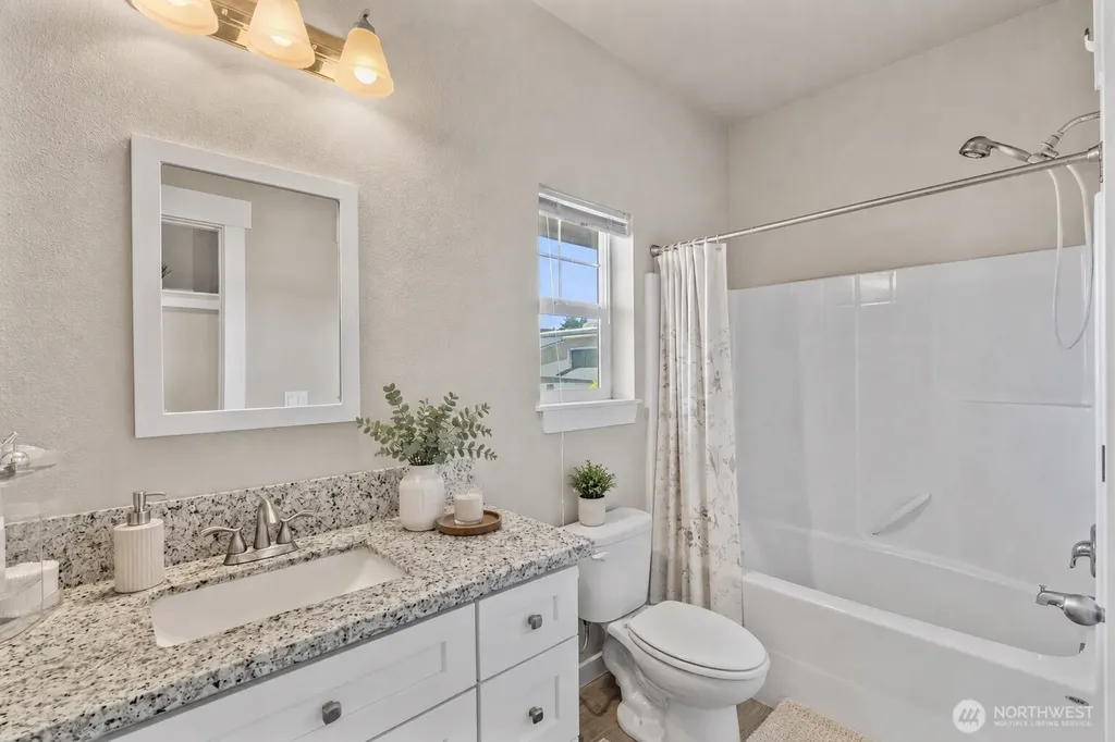 709 Wawona Avenue SW Ocean Shores WA 98569