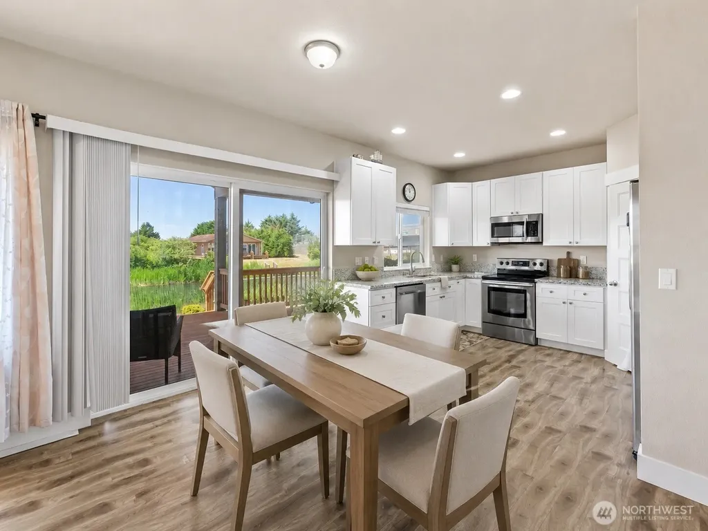 709 Wawona Avenue SW Ocean Shores WA 98569