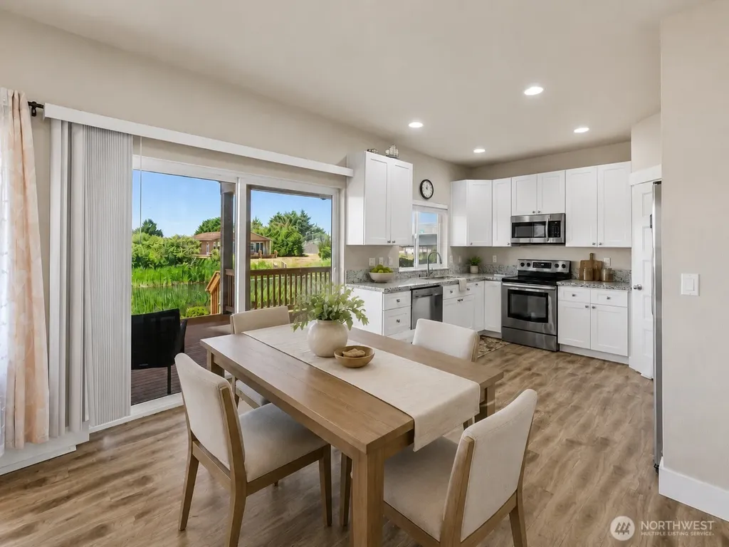 709 Wawona Avenue SW Ocean Shores WA 98569