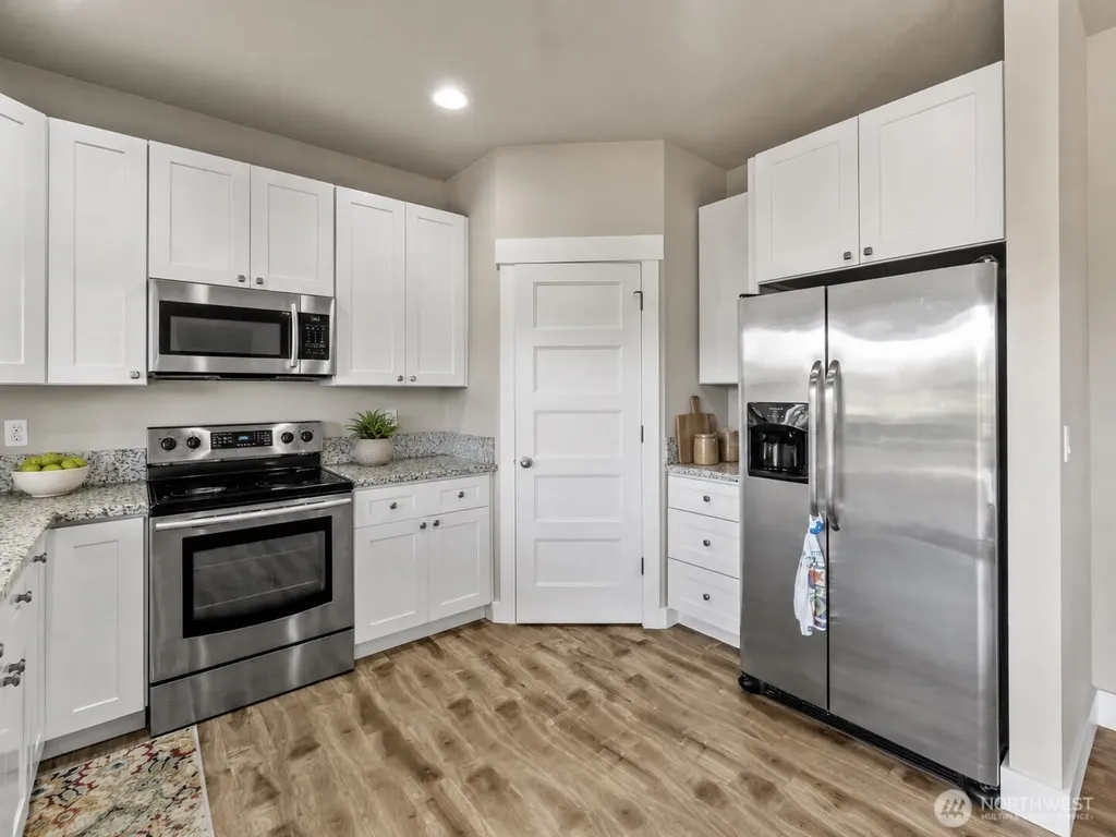 709 Wawona Avenue SW Ocean Shores WA 98569