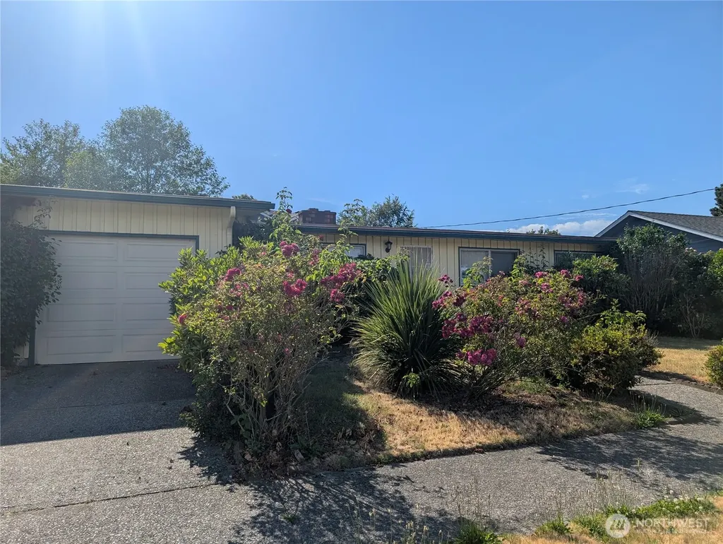 6871 27th Avenue S Seattle WA 98108