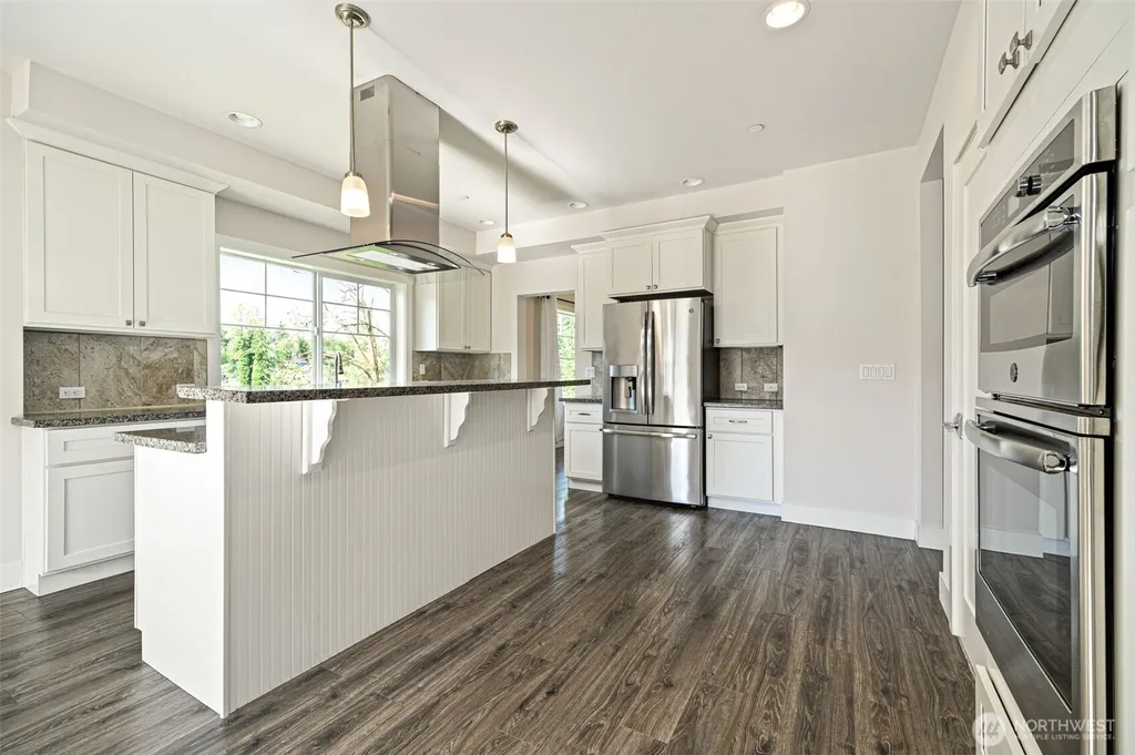 7663 S 132nd Street Seattle WA 98178