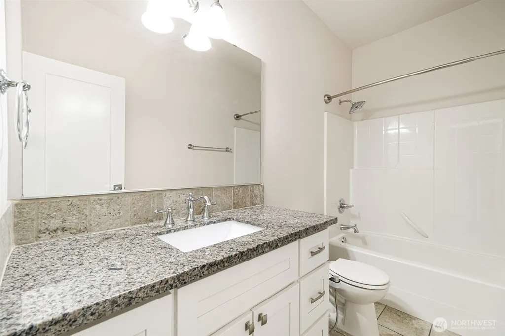 7663 S 132nd Street Seattle WA 98178