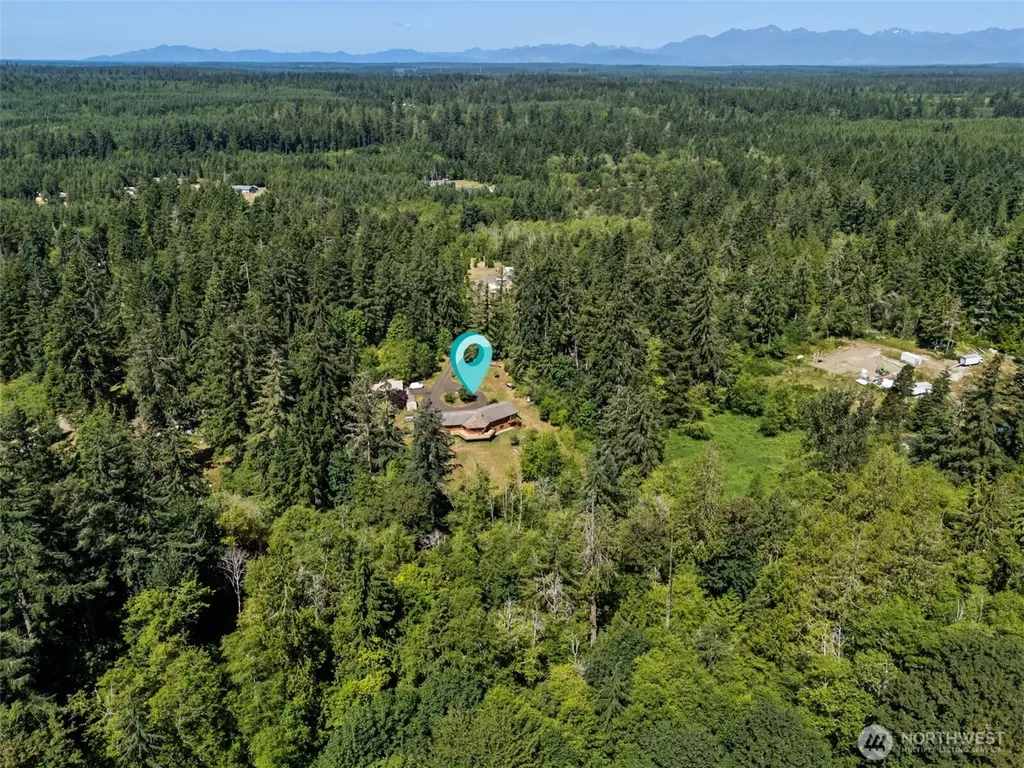 470 E Murray Road N Grapeview WA 98546