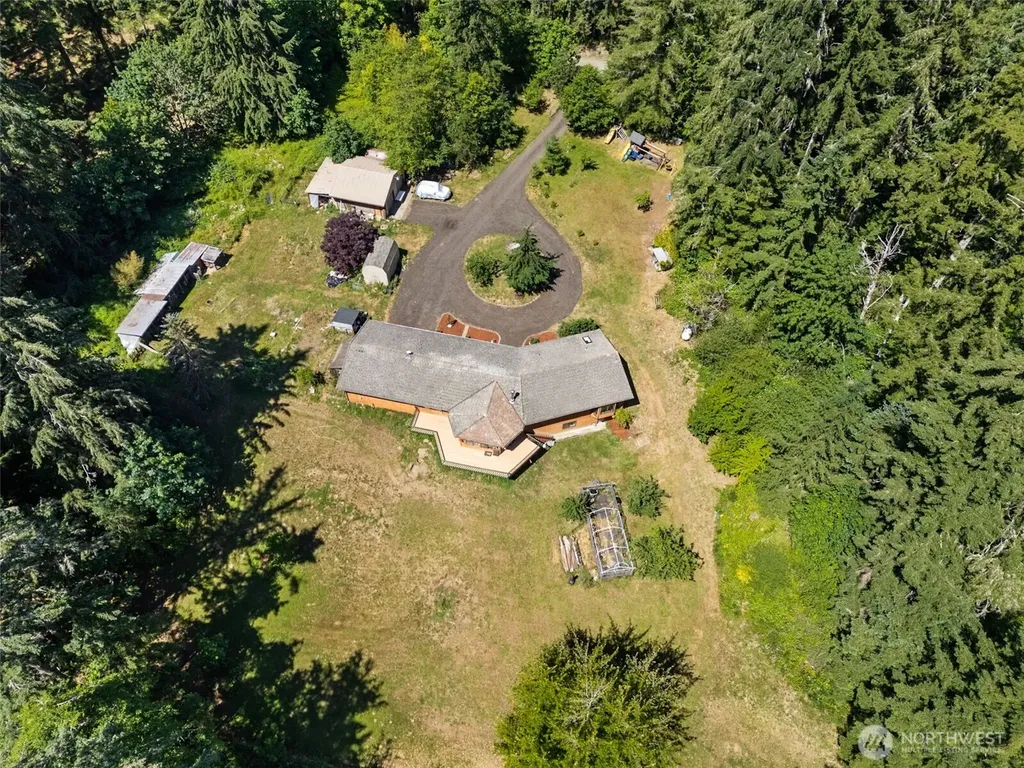 470 E Murray Road N Grapeview WA 98546