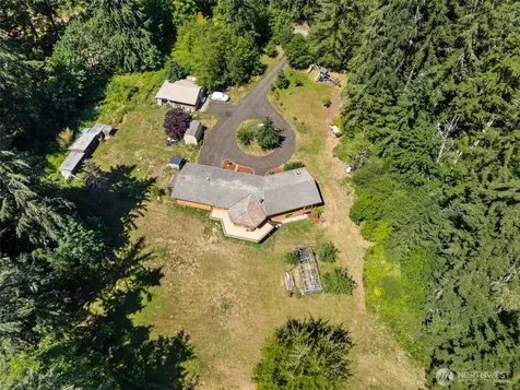 470 E Murray Road N Grapeview WA 98546