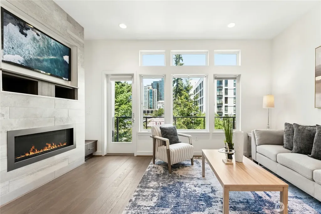 10762 1st Drive Bellevue WA 98004