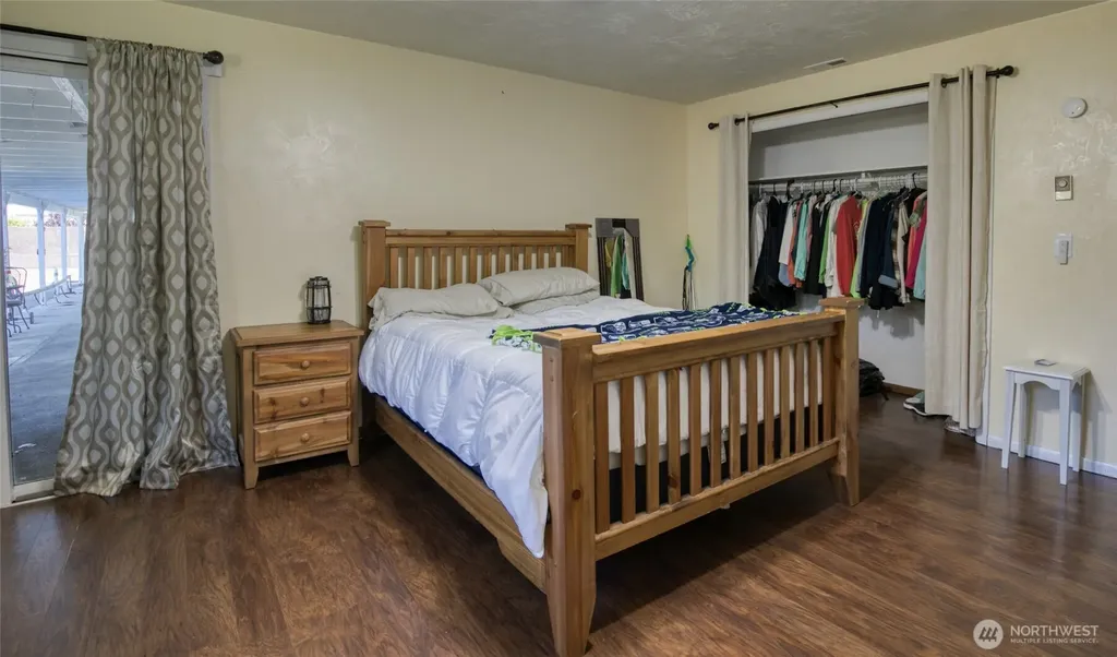 14791 Us 101 Highway Shelton WA 98584