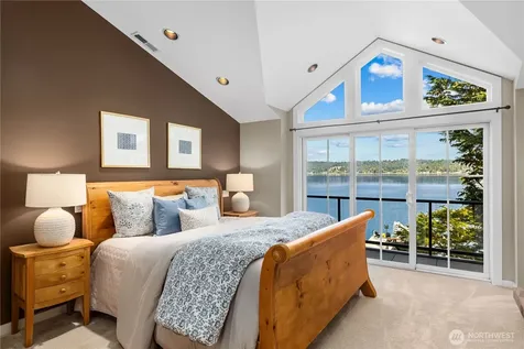 528 W Lake Sammamish Parkway SE Bellevue WA 98008