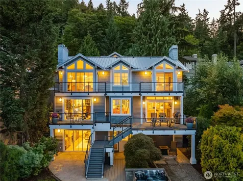 528 W Lake Sammamish Parkway SE Bellevue WA 98008