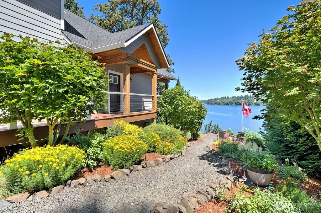 371 SE Kamilche Shores Road Shelton WA 98584