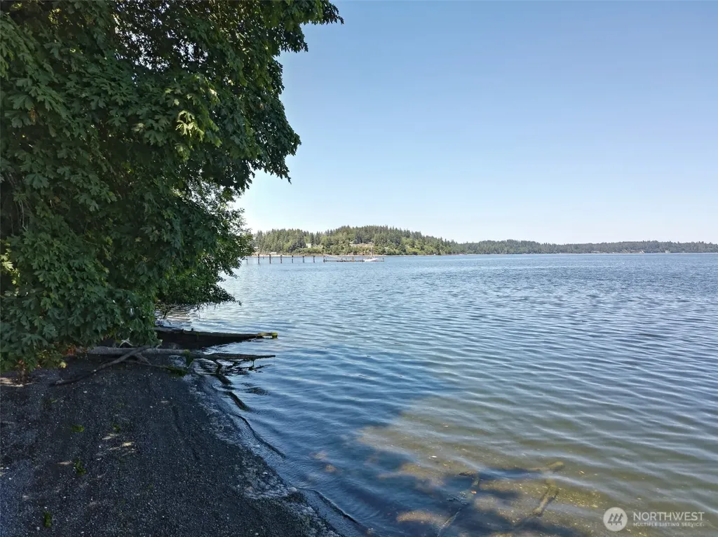 371 SE Kamilche Shores Road Shelton WA 98584