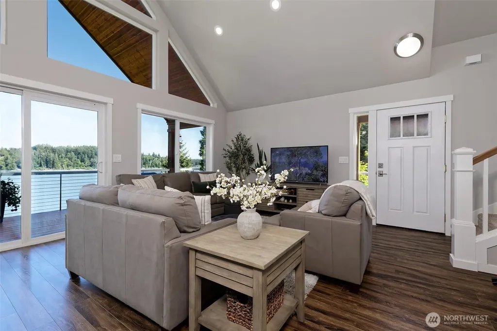 371 SE Kamilche Shores Road Shelton WA 98584