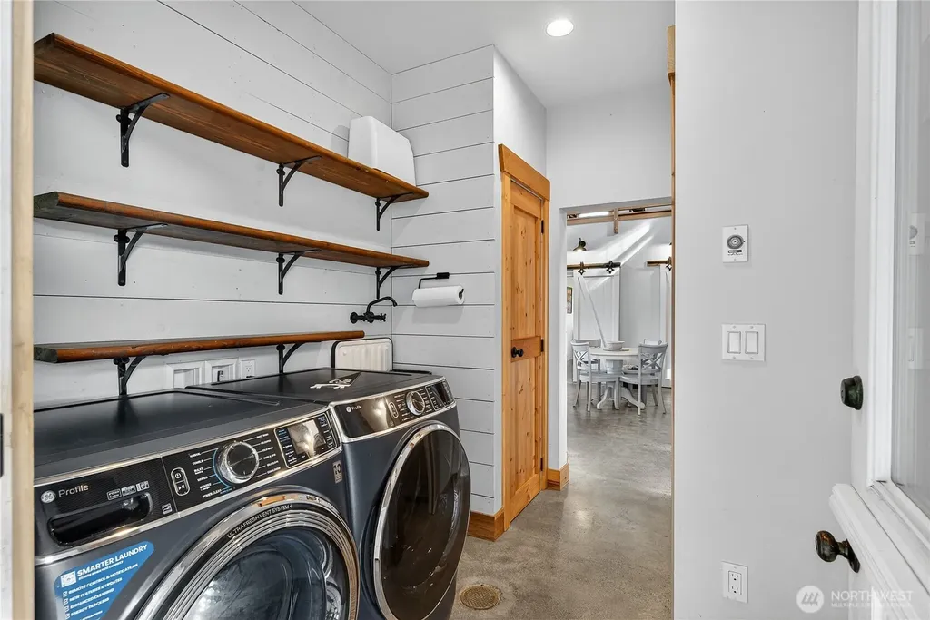 157 Russell Road Camano Island WA 98282