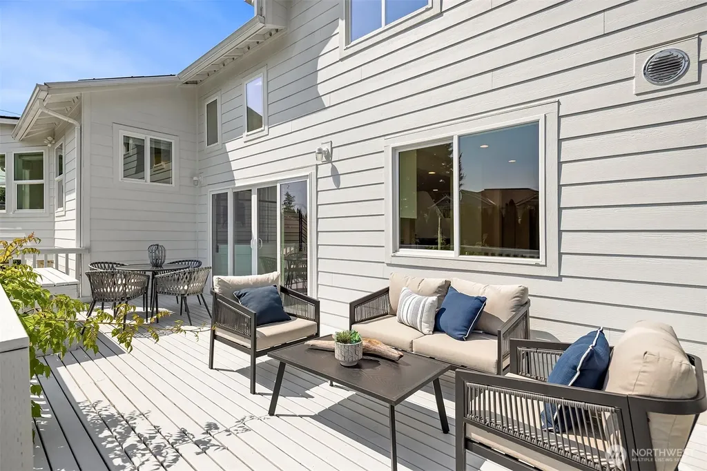 12453 NE 104th Street Kirkland WA 98033