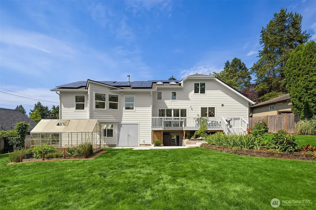 12453 NE 104th Street Kirkland WA 98033